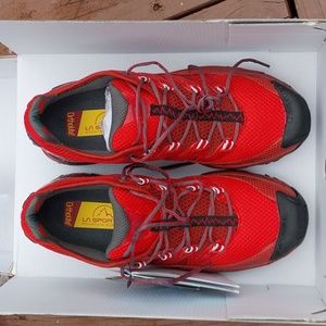 NWT La Sportiva Running Shoes men 10.5 red/rust